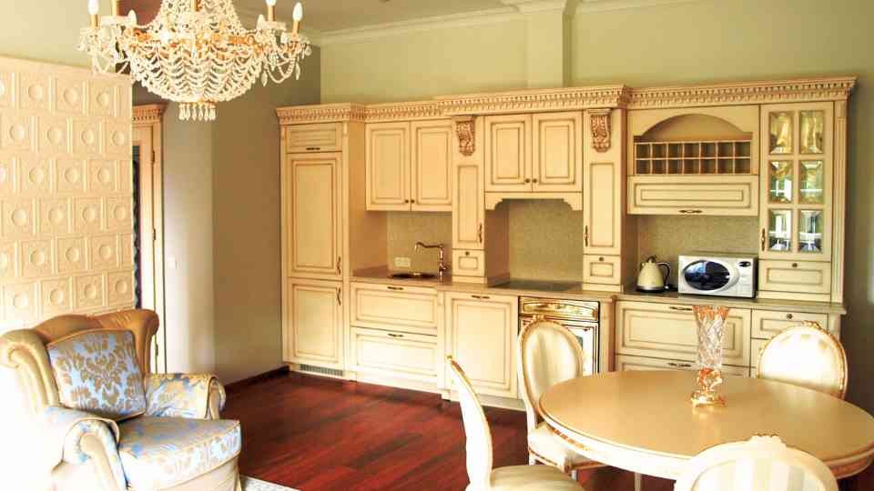 Klasikinio stiliaus virtuve Viniuje